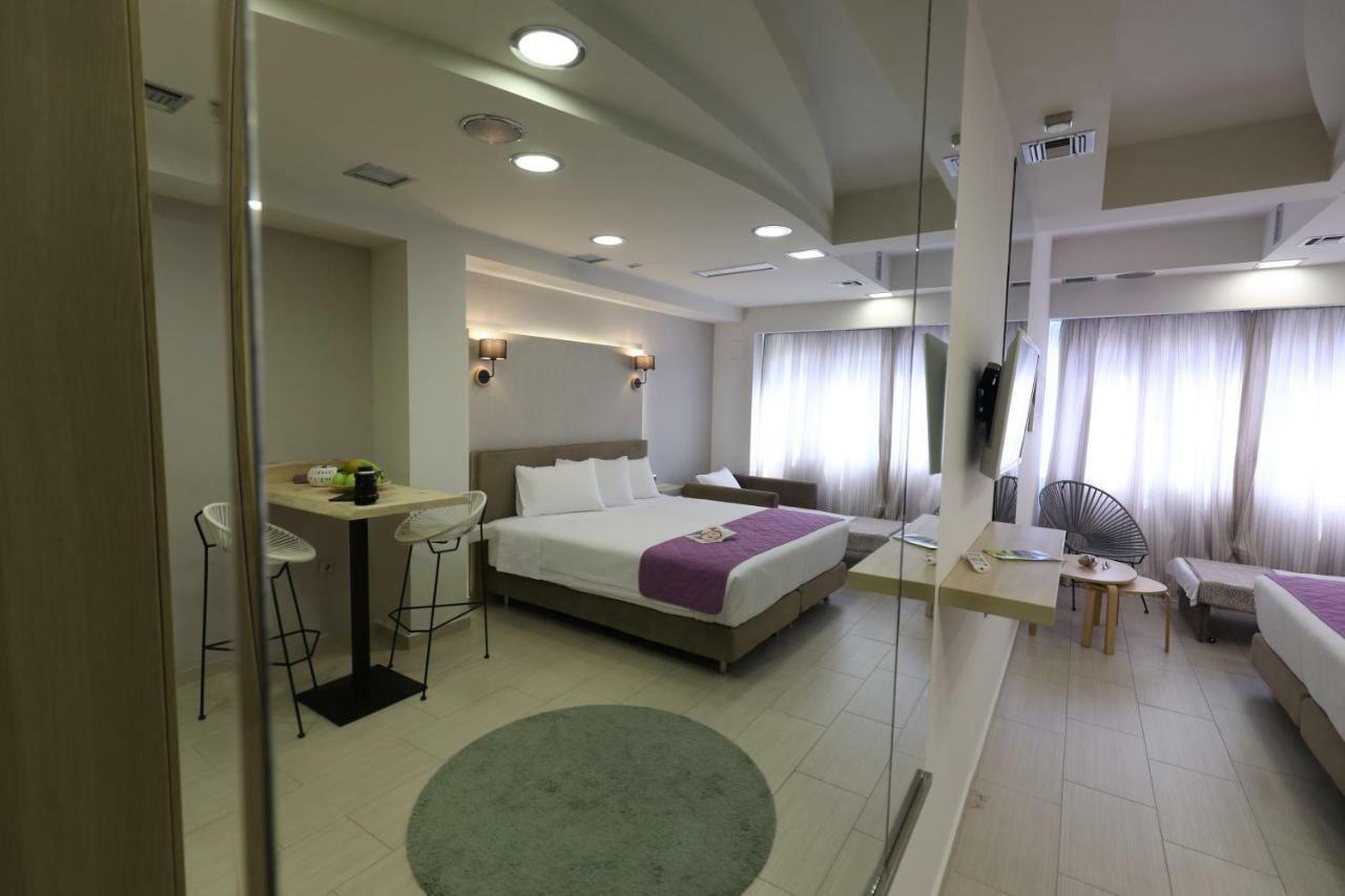 Aiolos Apartments Ermou 64 2Nd Floor Suites Atény Exteriér fotografie